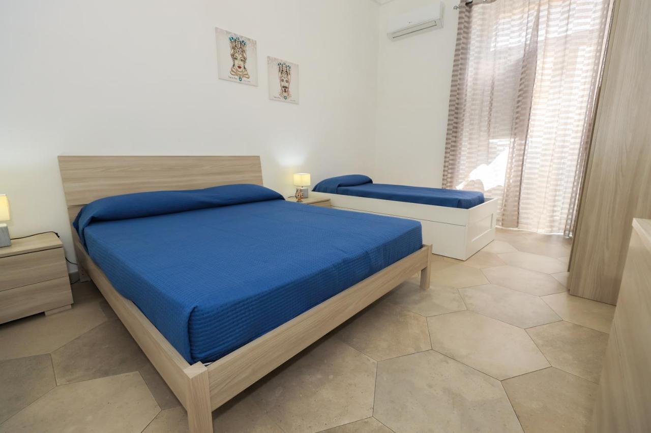 דירות אבולה Casa Caruso Corso Garibaldi מראה חיצוני תמונה